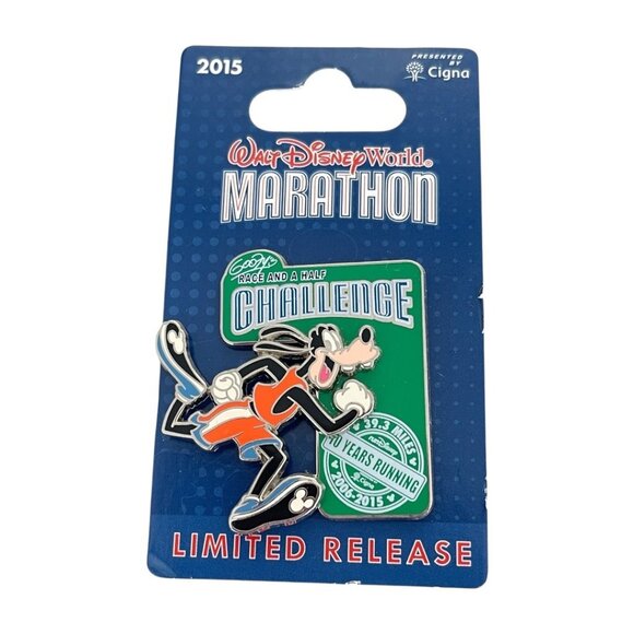 Walt Disney World Marathon 2015 Goofy Race and A Half Challenge 39.3 Miles Pin - Picture 7 of 7